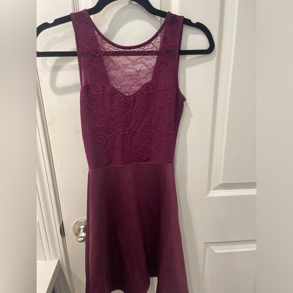 H&M Lace Skater Dress Size 2 - Picture 2 of 5